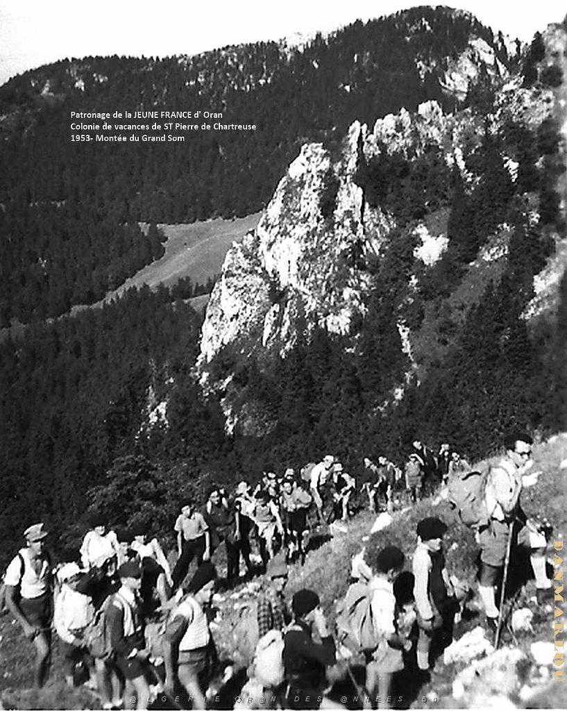 COLO JEUNE FRANCE 1953 montee au Grand Som.jpg